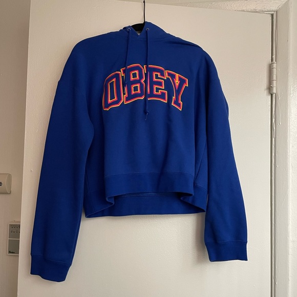 Obey Sweaters - Obey Cropped Hoodie